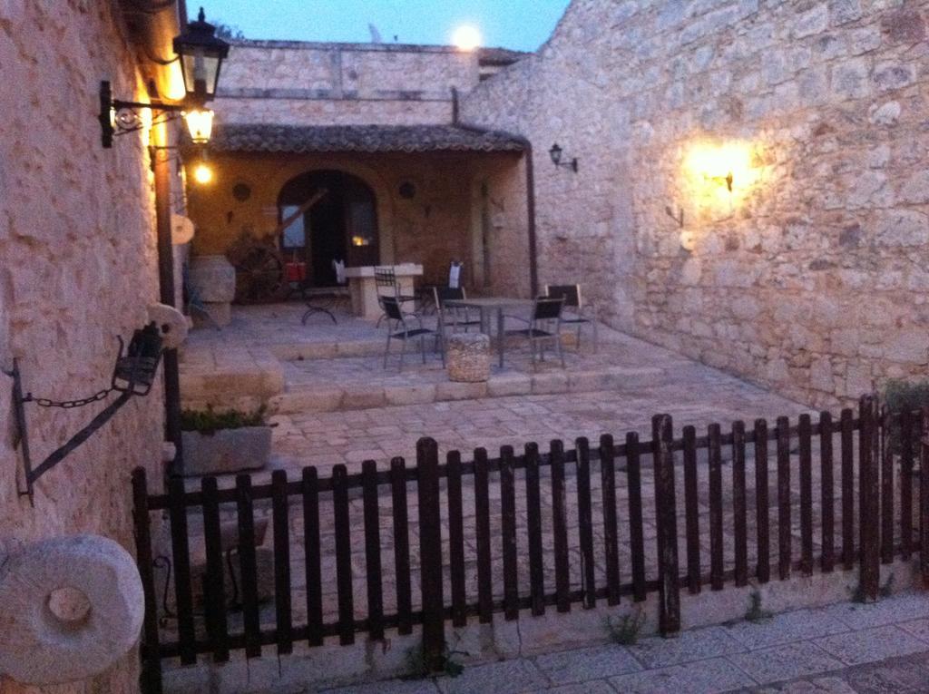 דונאפוגאטה Agriturismo Al Casale מראה חיצוני תמונה