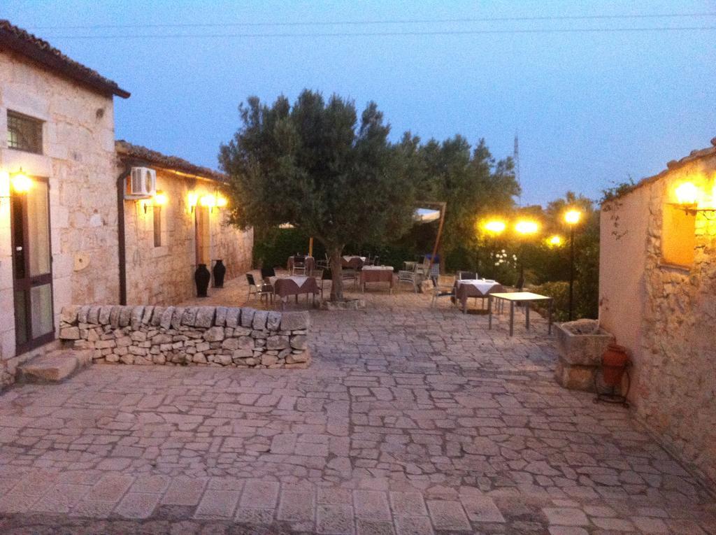 דונאפוגאטה Agriturismo Al Casale מראה חיצוני תמונה
