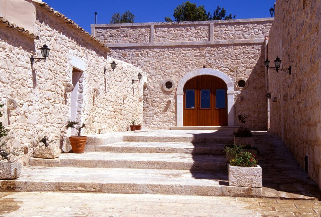 דונאפוגאטה Agriturismo Al Casale מראה חיצוני תמונה