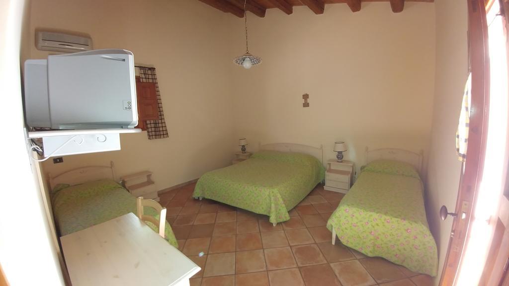 דונאפוגאטה Agriturismo Al Casale מראה חיצוני תמונה
